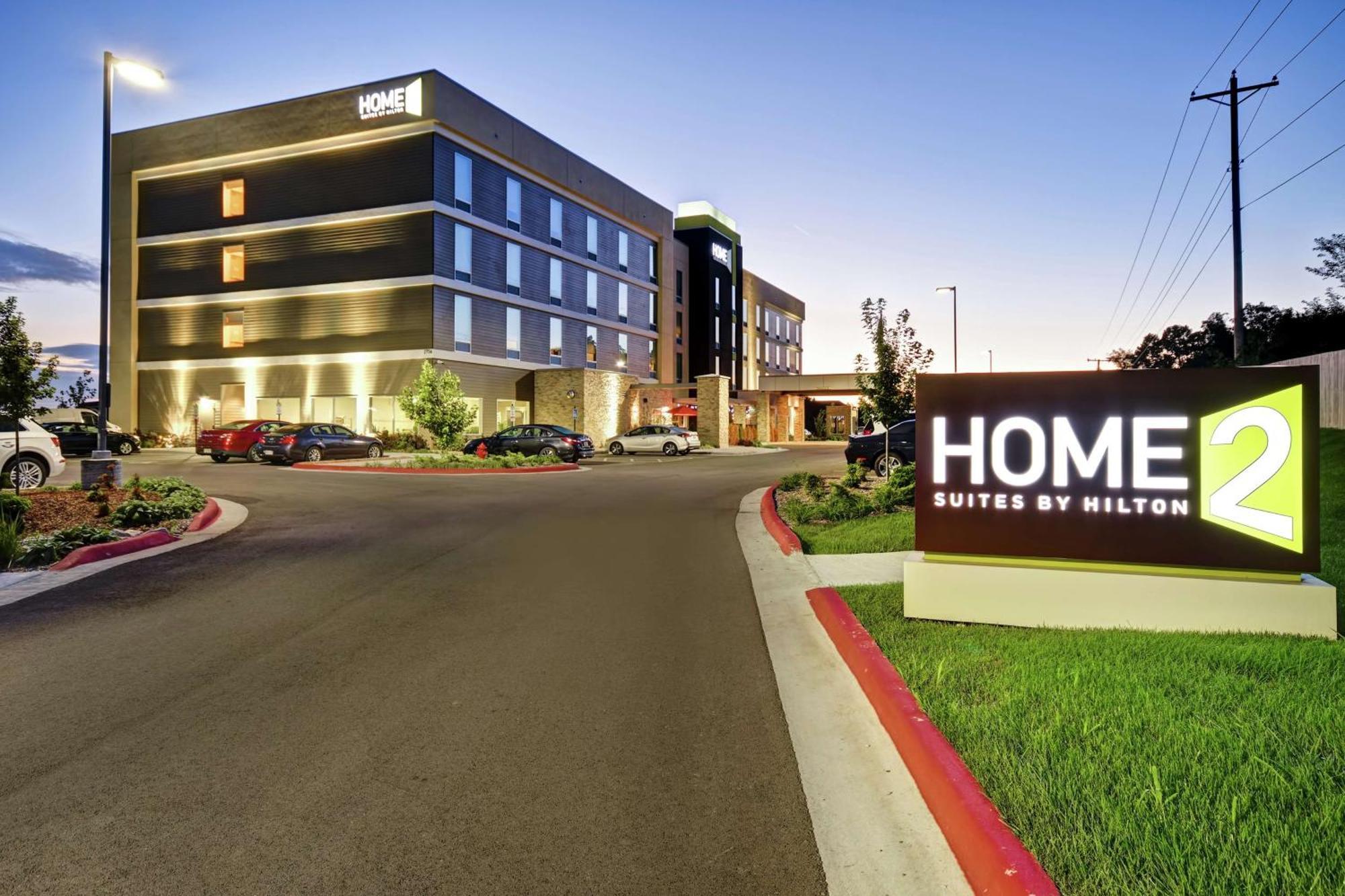 Hotel Home2 By Hilton North Springfield
